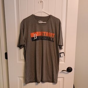 NWT XL Gray Detroit Tigers Baseball Men's T-Shirt-short Sleeve